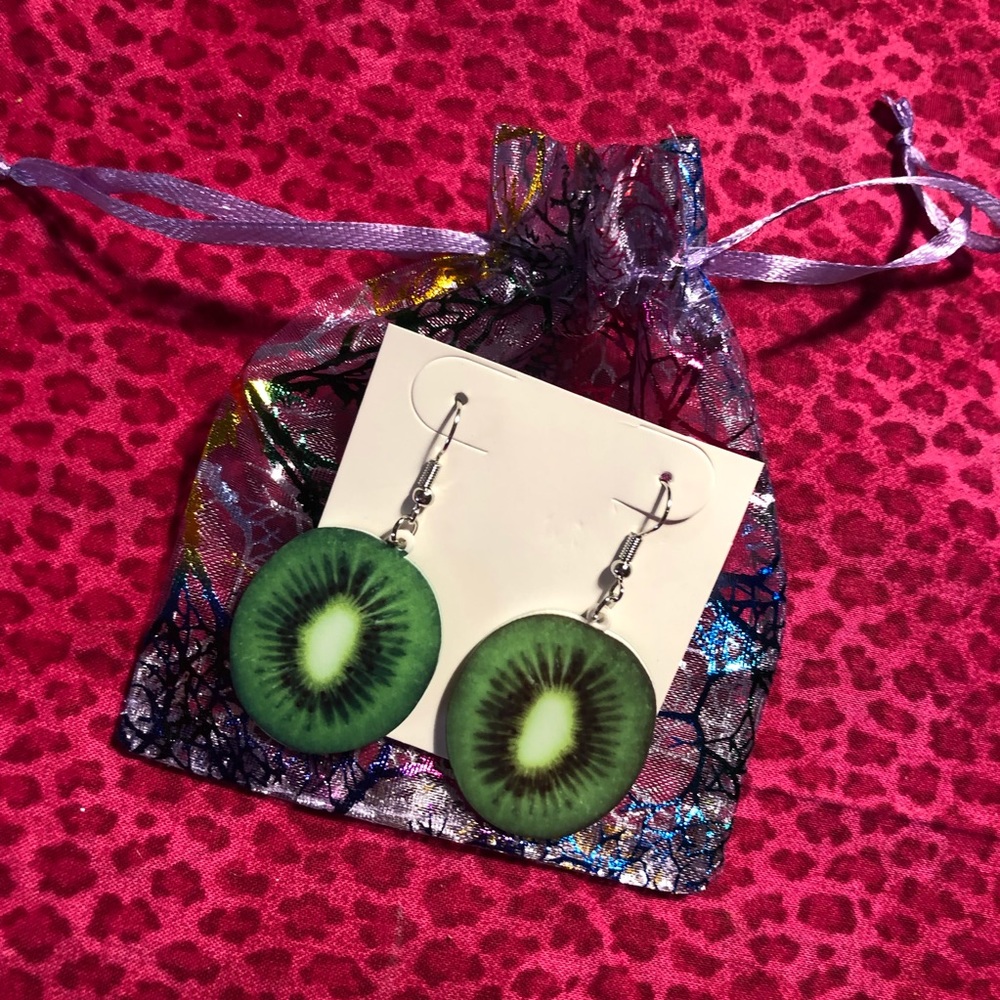 Kiwi Earrings ! - Picture 4 of 5